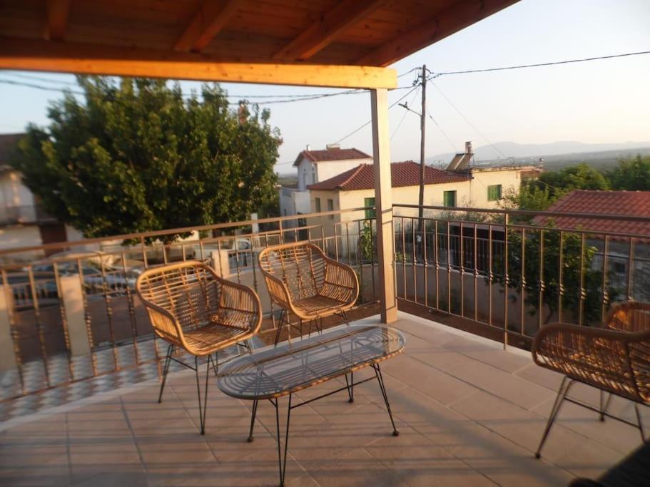 Villa Alonia Kalamata Exterior photo